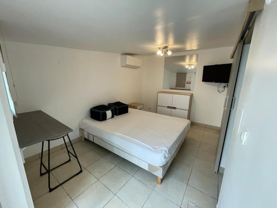 Maison De Vacances Familiale Ouistreham Kültér fotó